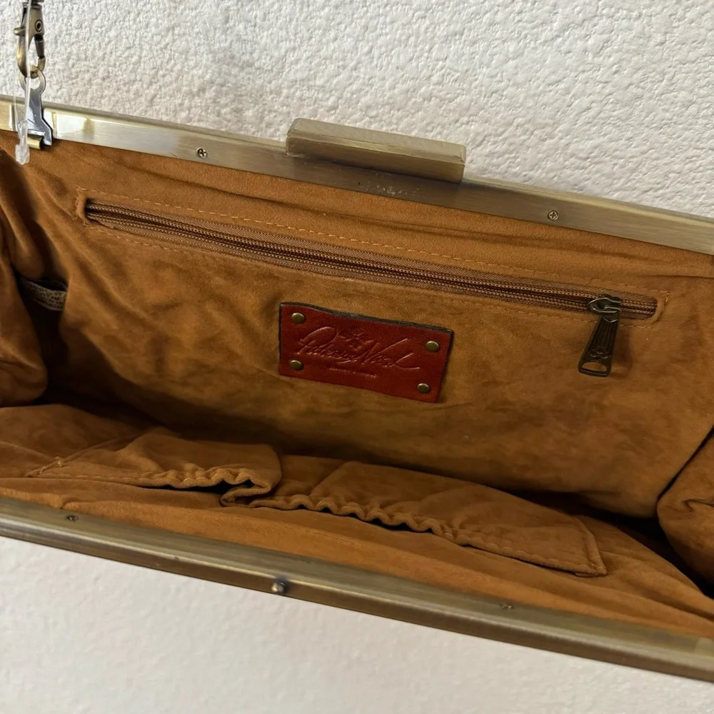 Patricia Nash Purse Clutch Handbag Italian Leather Metallic Sequin‎ Chain Small